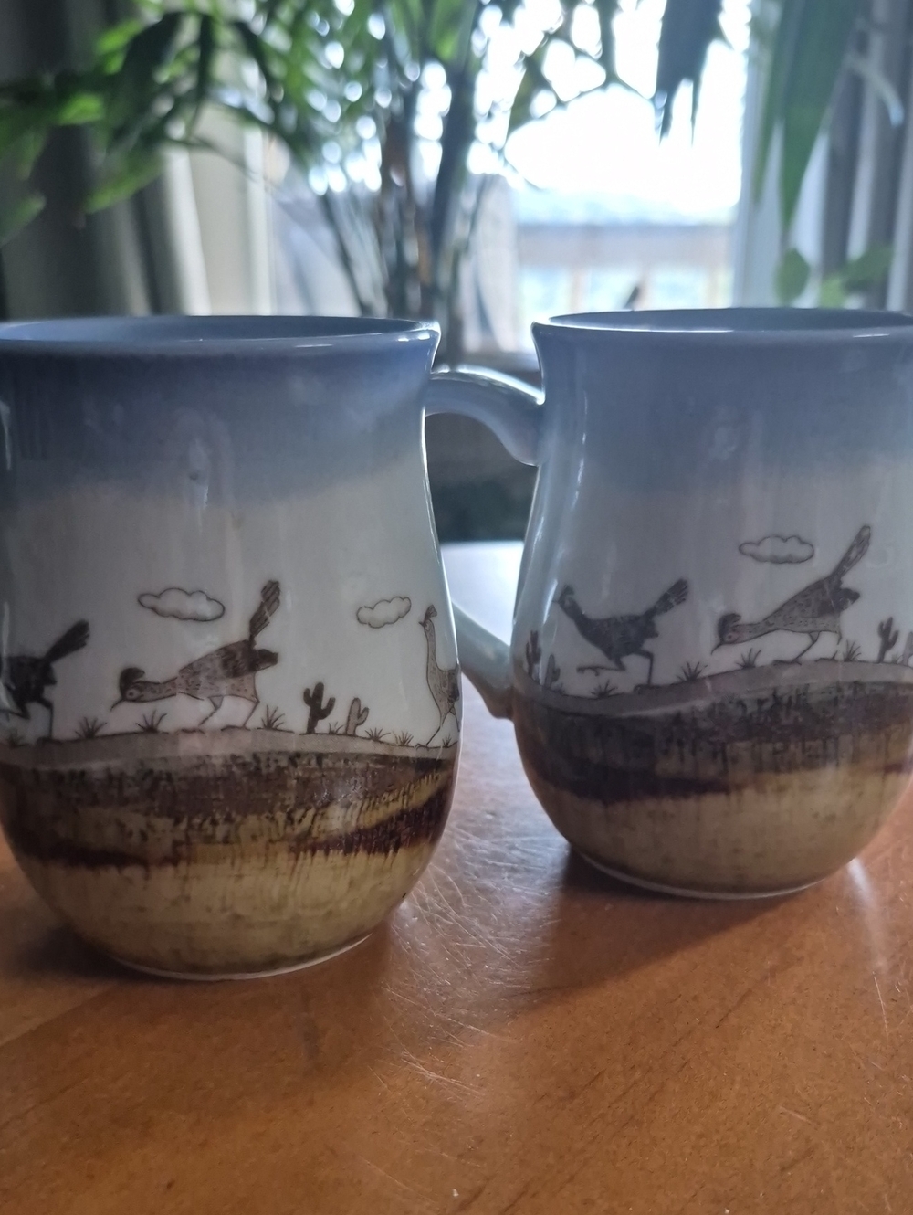 Otagiri Roadrunner Desert Cactus Bird Mugs. Set of 2 — Blue and Cream Glaze